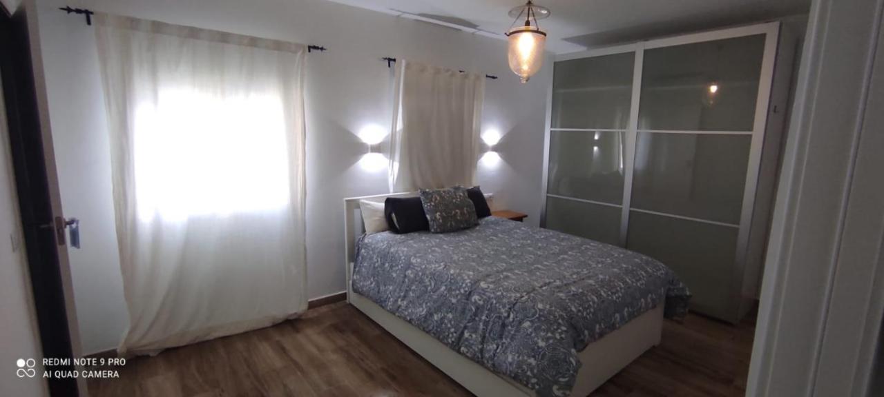 Atico Amplio Y Luminoso Apartamento Sevilla