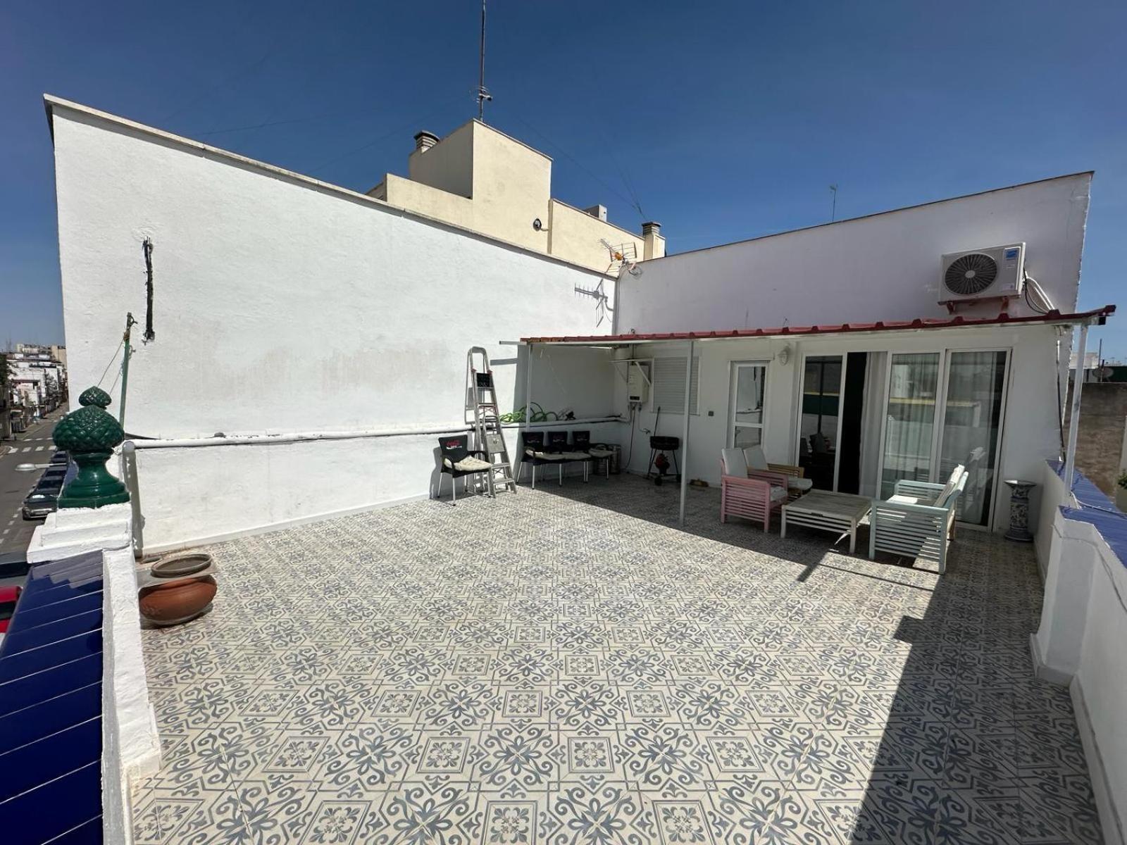 Atico Amplio Y Luminoso Apartamento Sevilla
